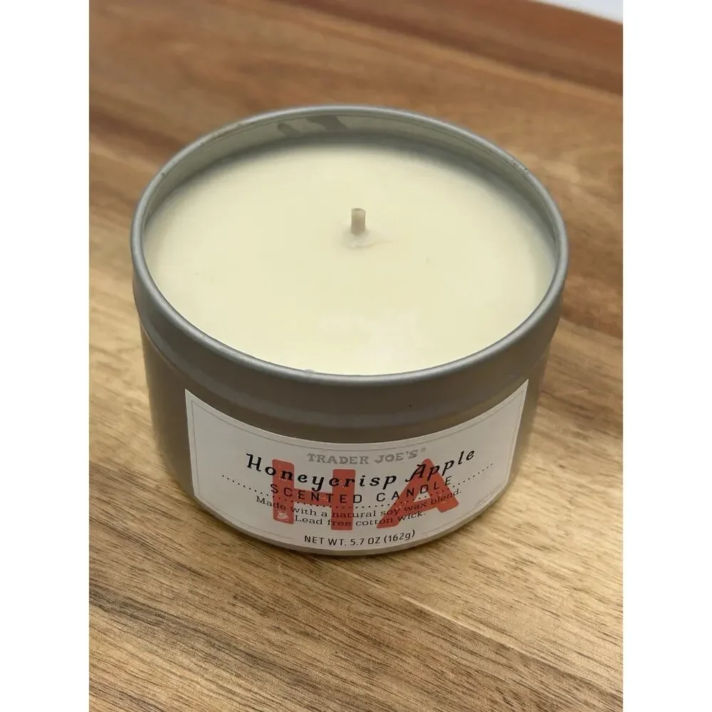 Trader Joe's Honeycrisp Apple Candle Scented Tin 5.7oz HA Scent 20 hrs Burn Time